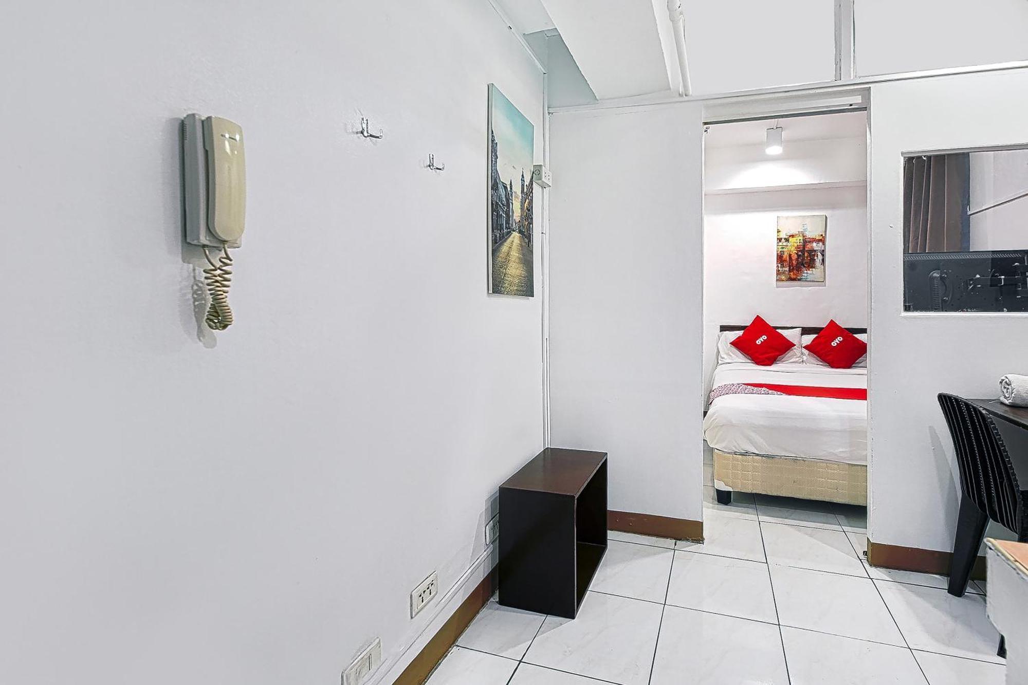 Oyo 859 City Stay Inns Pasong Tamo Makati City Esterno foto